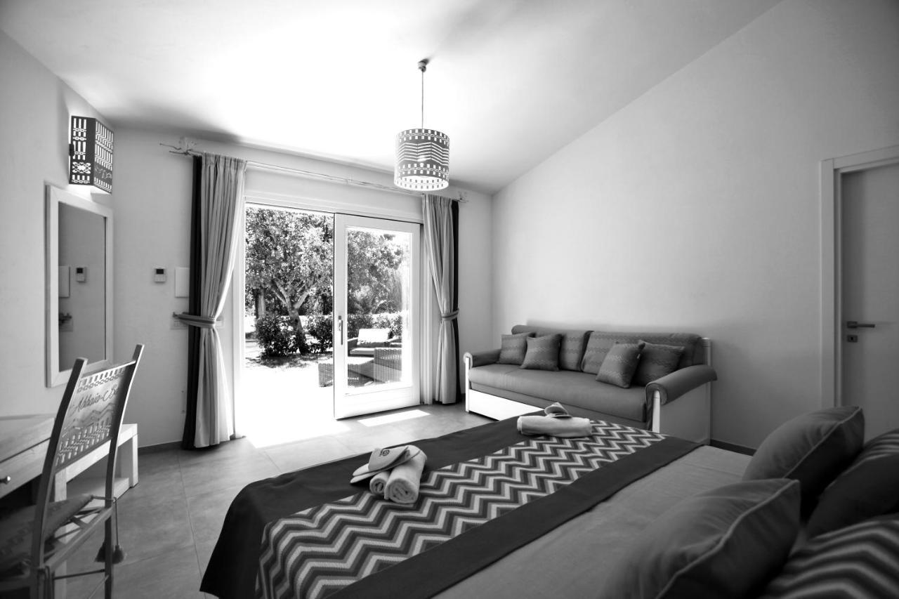 Resort Abbaia Ba Будони Екстериор снимка